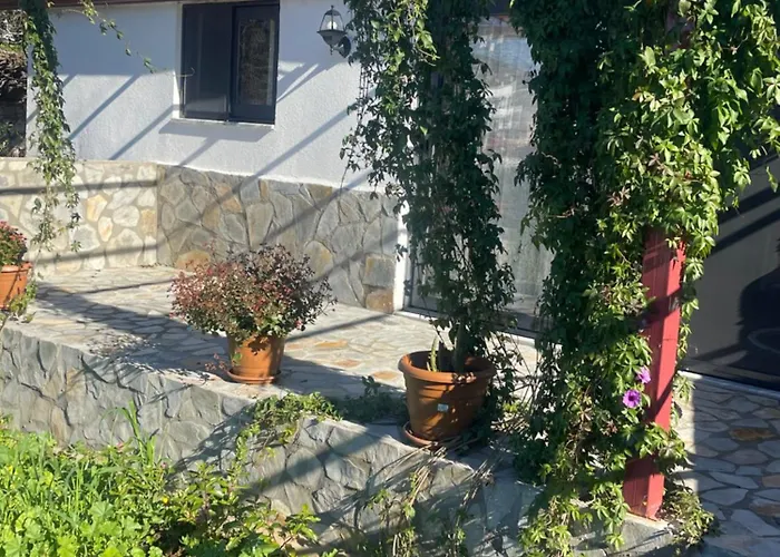 Soeguet Taslica Osman Koey Evi