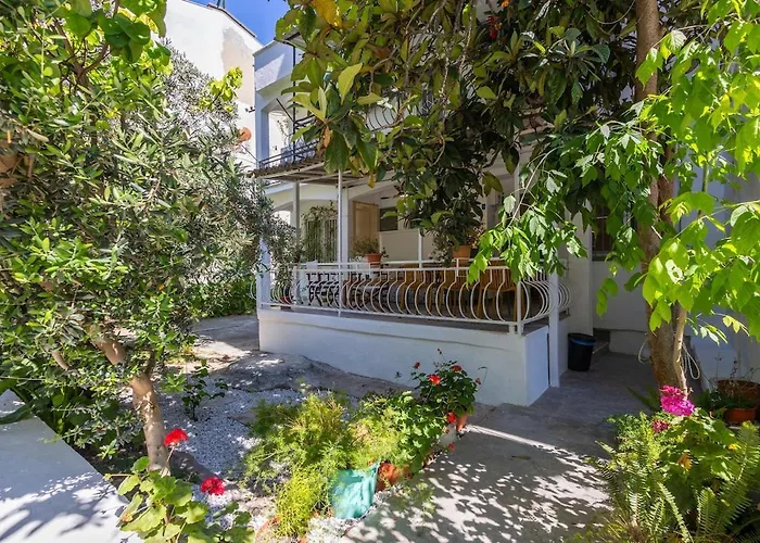 7A Old Marmaris House
