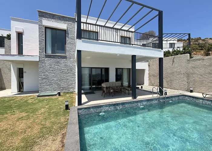Premium Tuerkbuekue Villa With Private Pool